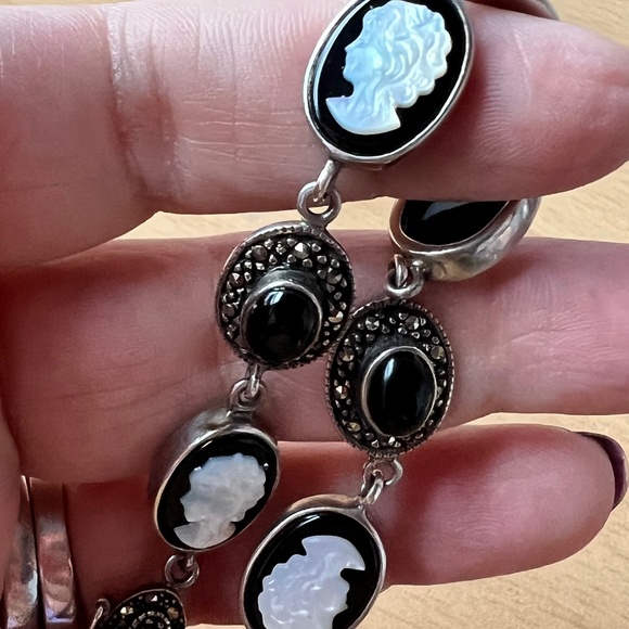 VINTAGE INTAGLIO CAMEO BLACK ONYX MOTHER OF PEARL & MARCASITE BRACELET STERLING